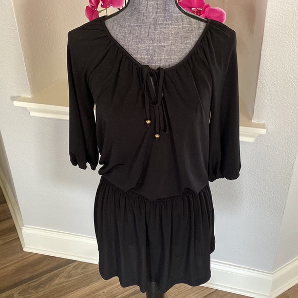 Little Black Dress - Picture 2 of 8